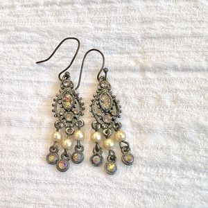 1928 Vintage-look, Great Gatsby chandelier earrings in champagne